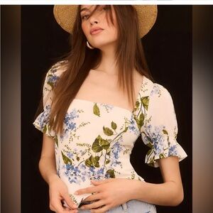 Reformation Constance top
